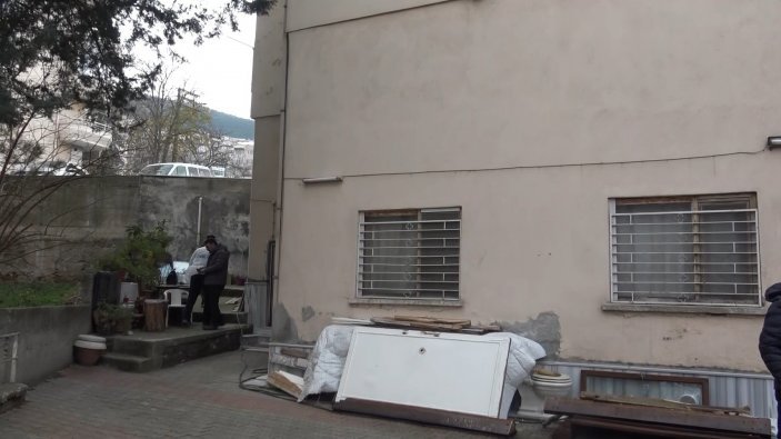 Bursa'da evlilik onayı vermeyen babasını öldürdü