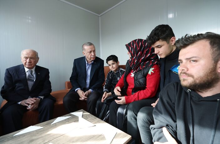 Cumhurbaşkanı Erdoğan: Deprem bölgesini inşa etmek bize nasip olacak