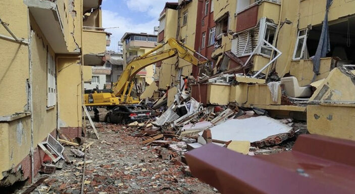 Deprem bölgesindeki hasar tespit çalışmalarında yüzde 84'e ulaşıldı