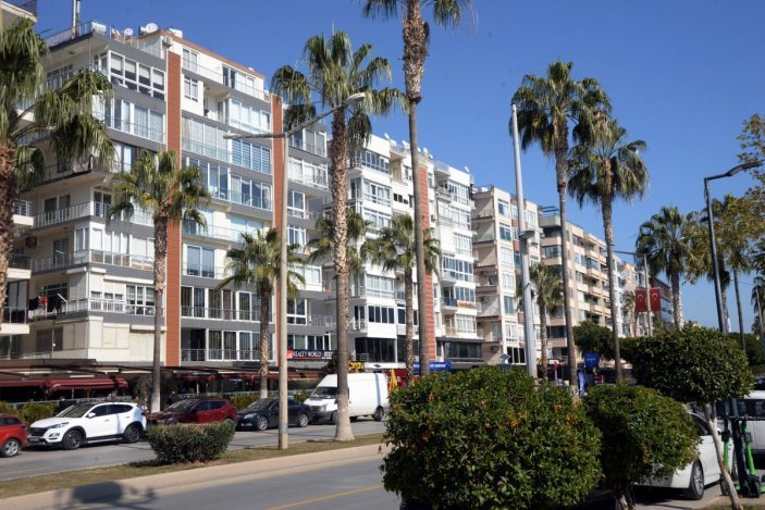 Emlak derneği başkanı Mersin'deki kiralara isyan etti! Elinizi vicdanınıza koyun..