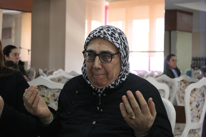 Eskişehir'de şehit annesi, oğlunun aylığıyla depremzedelere yemek hazırladı