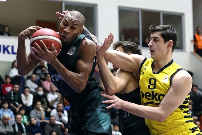 Fenerbahçe, Konyaspor Basketbol deplasmanında kazandı