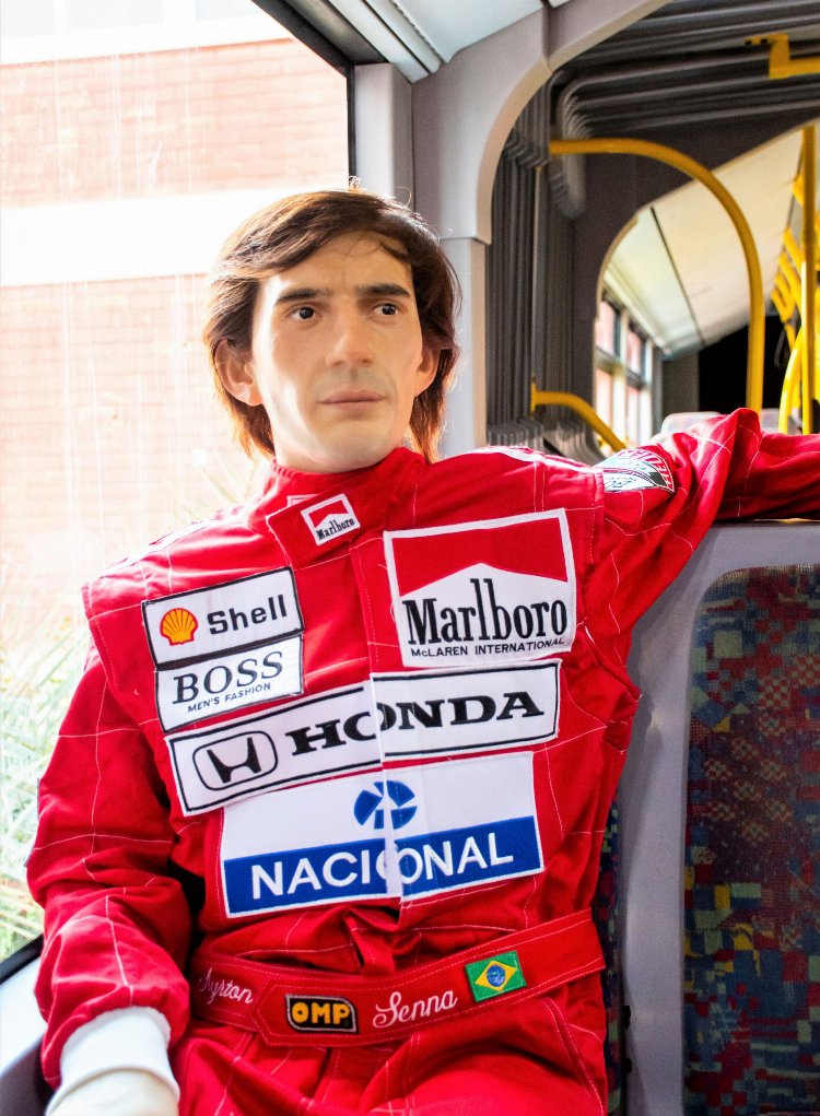 Formula 1'in iki efsane pilotu Kıbrıs'ta buluştu