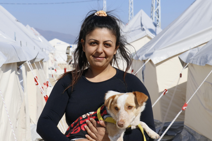 Hatay’da gelin ve damat düğün gecesi depremde hayatını kaybetti