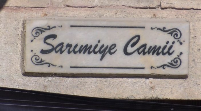 Hatay'ın depremde zarar gören tarihi yapıları inceliyorlar