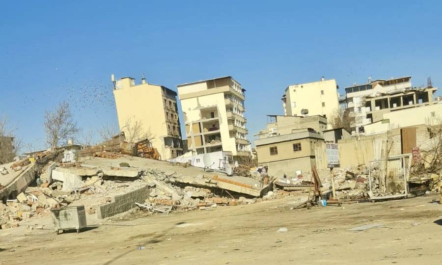 Hekimler Deprem Bölgesi Sağlık Sorunlarını Açıkladı !