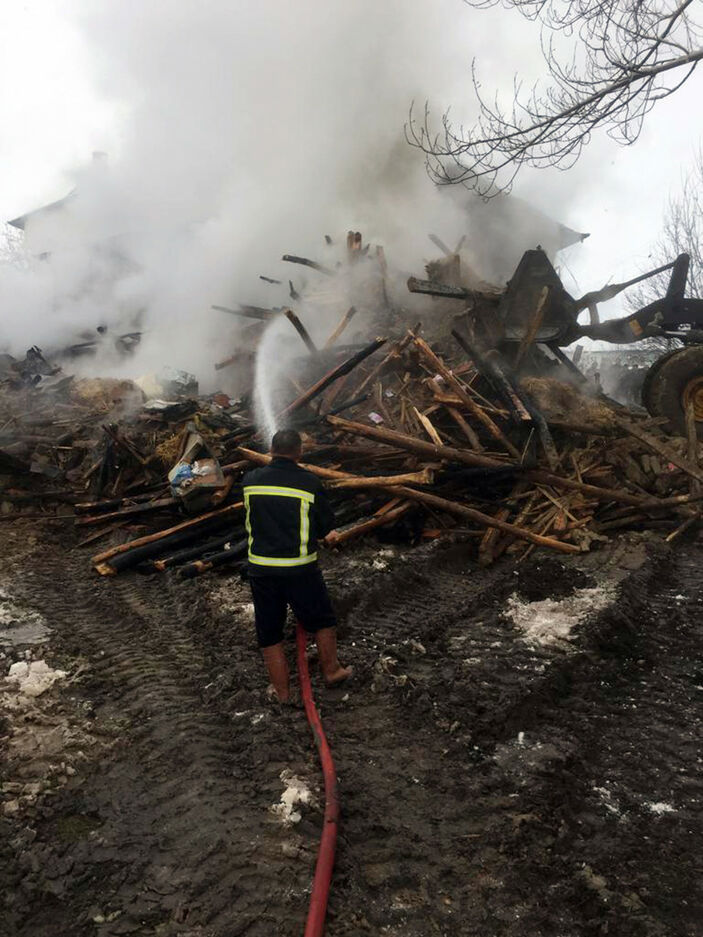 Isparta'daki Yalvaç Belediyesi, yangında ölen 3 kardeş için 1 milyon 635 bin lira tazminat ödeyecek