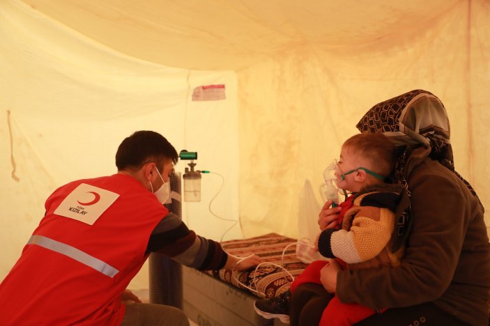 Kızılay’ın afet bölgelerindeki yardım çalışmaları sürüyor