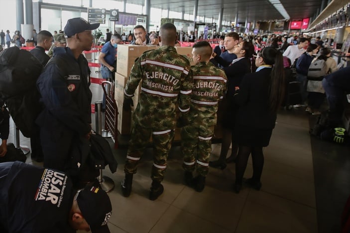 Kolombiya'dan Türkiye'ye 45 kişilik ekip desteği