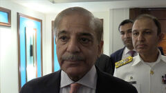 Pakistan, depremzedeler için yardım gemisini yola çıkardı