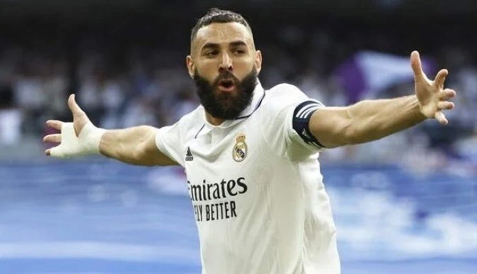 Real Madrid deplasmanda Liverpool'a 5 attı