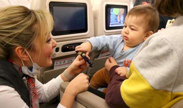 Cumhurbaşkanlığı uçakları, depremzedeler için seferber oldu