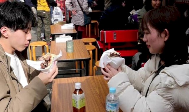 Japon tarzı Türk döneri,yoğun ilgi görüyor