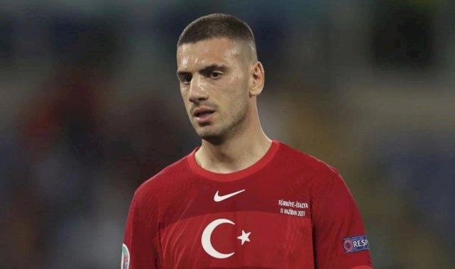 Merih Demiral: Sıcak evimizde olmaktan utanır olduk