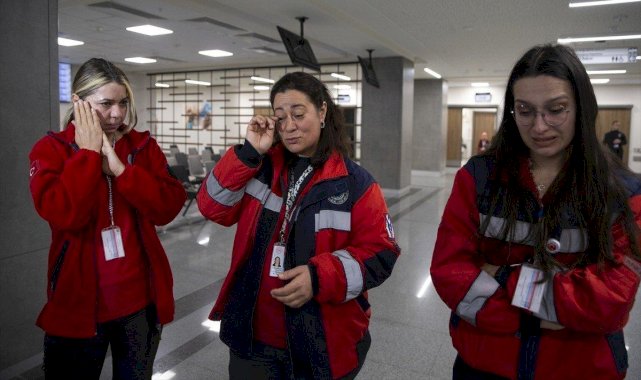 UMKE gönüllüsü ebeler: Kalbimiz deprem bölgesinde