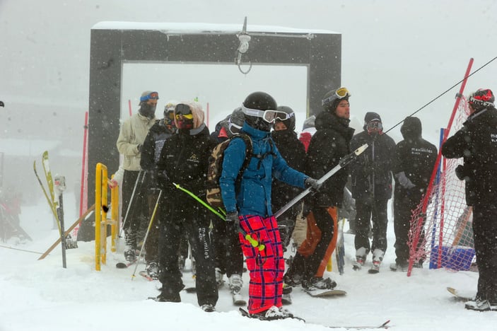 Uludağ'da kar kalınlığı 55 santim: Pistler doldu