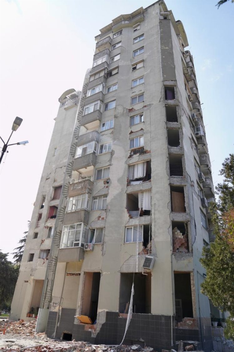 Yıkılmayan bloğun sırrı ortaya çıktı... İstanbul geneline uygulanabilir mi? İncelendi!