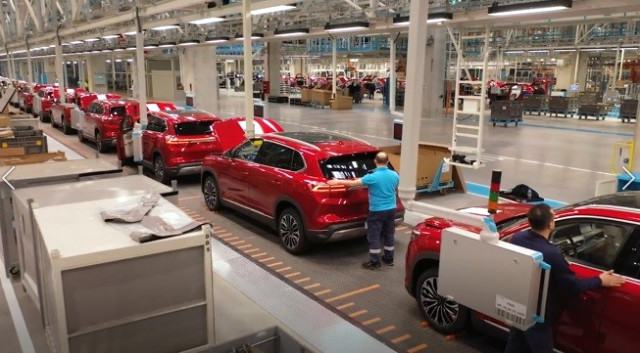 Adeta talep patlaması yaşanan Togg'da teslimatlar ay sonunda başlıyor