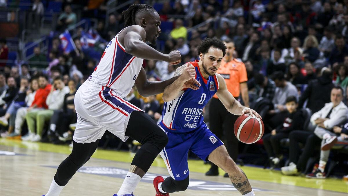 Anadolu Efes, Bahçeşehir Koleji&#039;ni deplasmanda yendi