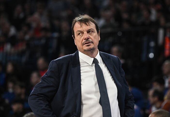 Anadolu Efes, Partizan'a yenildi