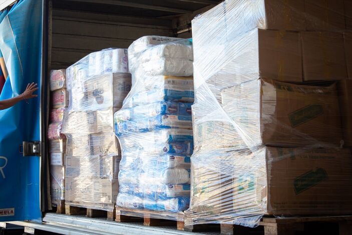 Arjantin'den 3 ton malzeme deprem bölgesine gönderildi