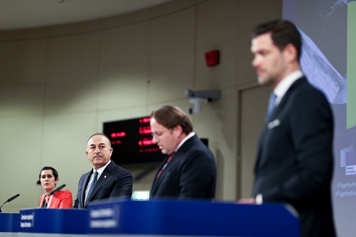 Bakan Çavuşoğlu: İsveç, NATO için istediğimiz şartlarda halen yetersiz