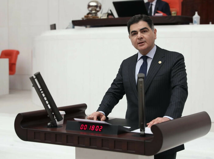 Barış Yarkadaş'ın Akşener paylaşımlarına İyi Partili vekilden tepki! Bu trolü kim susturacak...