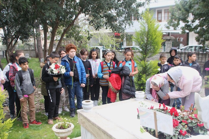 Başıboş köpek kurbanı küçük Mahra'nın ölümünün üzerinden 1 yıl geçti