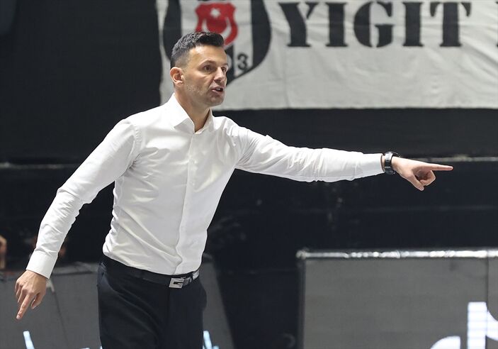 Beşiktaş, derbi mücadelesinde Galatasaray'ı mağlup etti