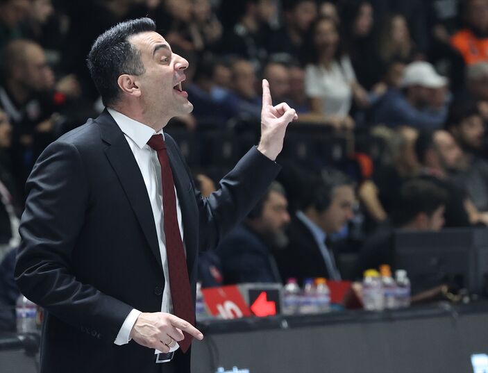 Beşiktaş, derbi mücadelesinde Galatasaray'ı mağlup etti