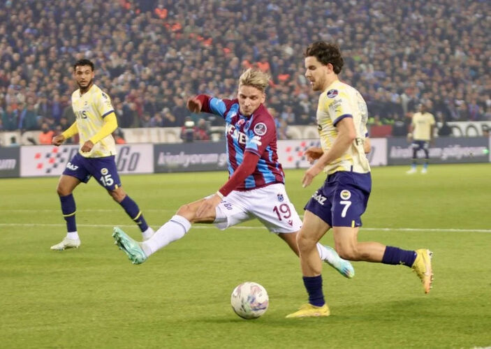 Borussia Dormtund, Ferdi Kadıoğlu'na teklif yapacak