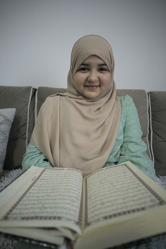 Bosna Hersek'in en genç hafızı Emel Maati: Hafızlığı 1 yıl 3 ayda tamamladım