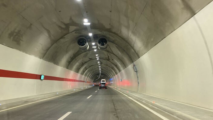 Çanakkale'de hizmete giren Gelibolu-Eceabat Yolu sayesinde vatandaşların çilesi sona erdi