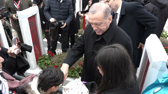 Çanakkale'de minik Poyraz'a Cumhurbaşkanı Erdoğan’dan 200 lira harçlık