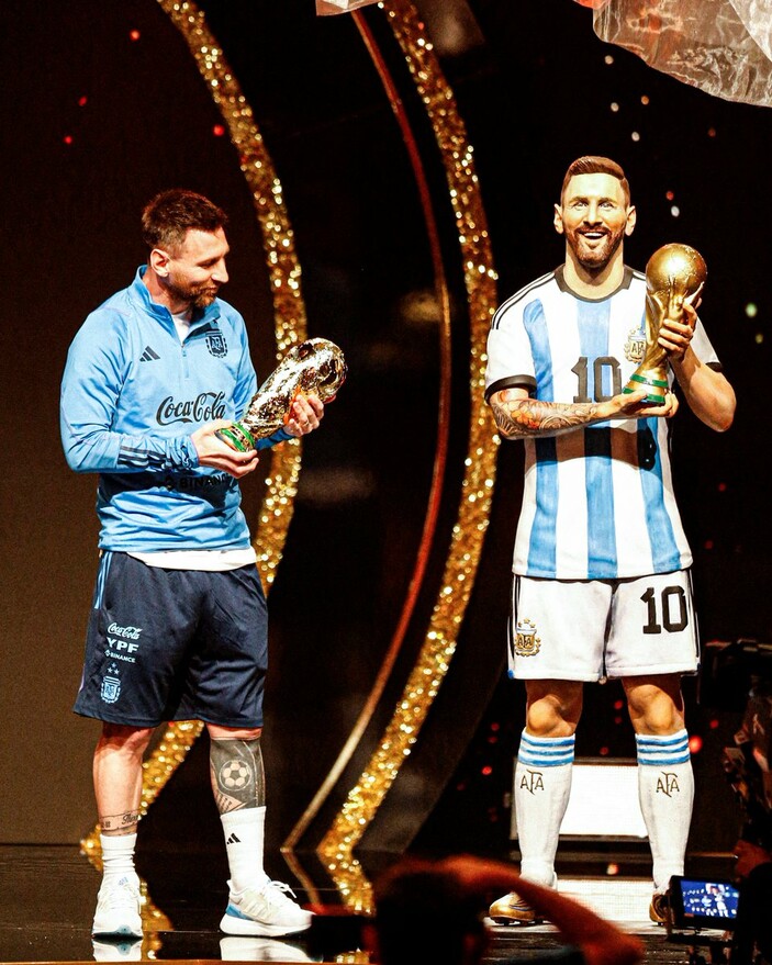 CONMEBOL, Lionel Messi'nin heykelini dikti