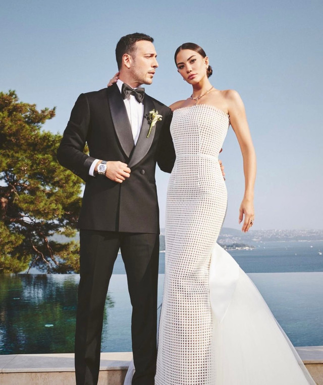 Demet Özdemir, eşi Oğuzhan Koç ile kavga edip evi terk ettiği iddiasını yalanladı