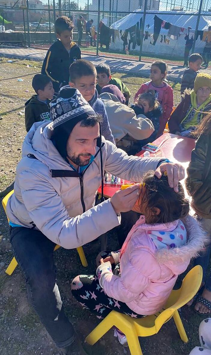 Derya Yanık, deprem bölgelerinden çocuk kaçırma iddialarını yanıtladı