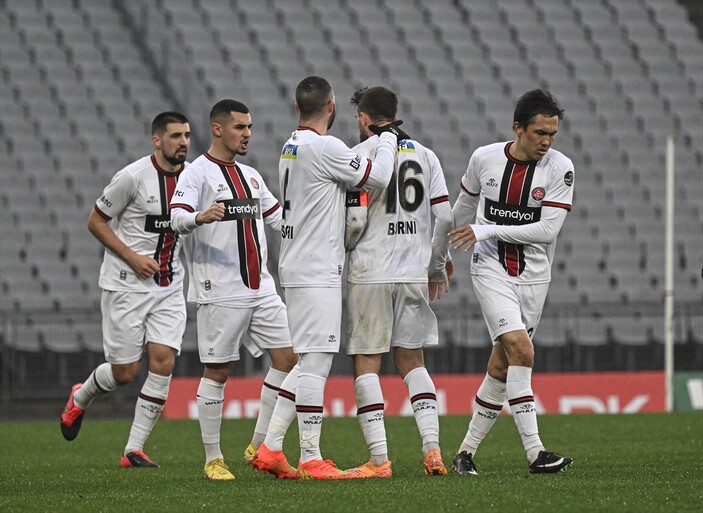 Fatih Karagümrük, serisine devam ediyor