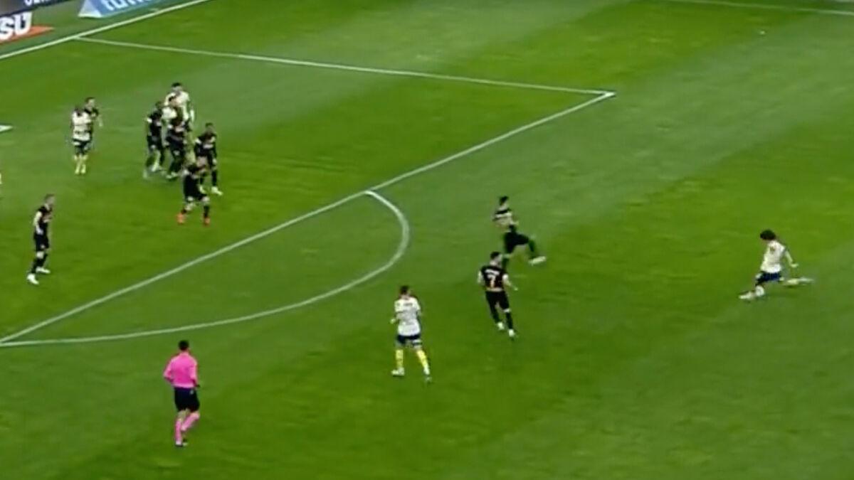 Ferdi Kadıoğlu&#039;ndan Kayserispor&#039;a klas gol