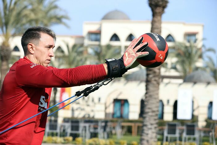 Fernando Muslera, milli aranın ardından sahalara dönüyor