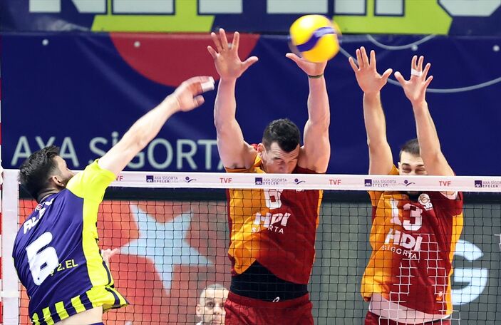 File derbisinde Fenerbahçe, Galatasaray'ı yendi