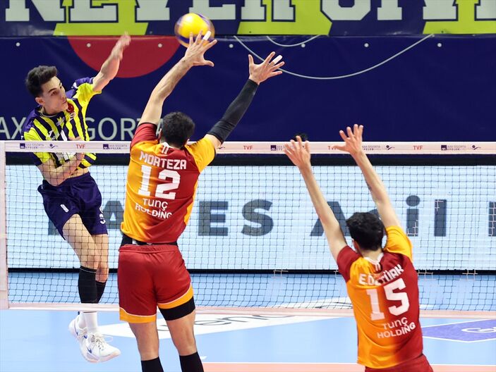 File derbisinde Fenerbahçe, Galatasaray'ı yendi