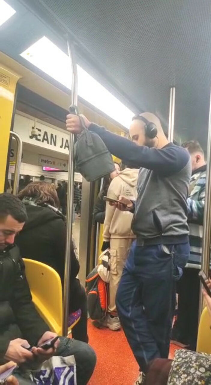 Fransa'da yaşanan metro arızaları halkı canından bezdirdi