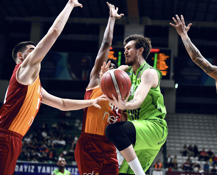 Galatasaray, TOFAŞ'ı mağlup etti