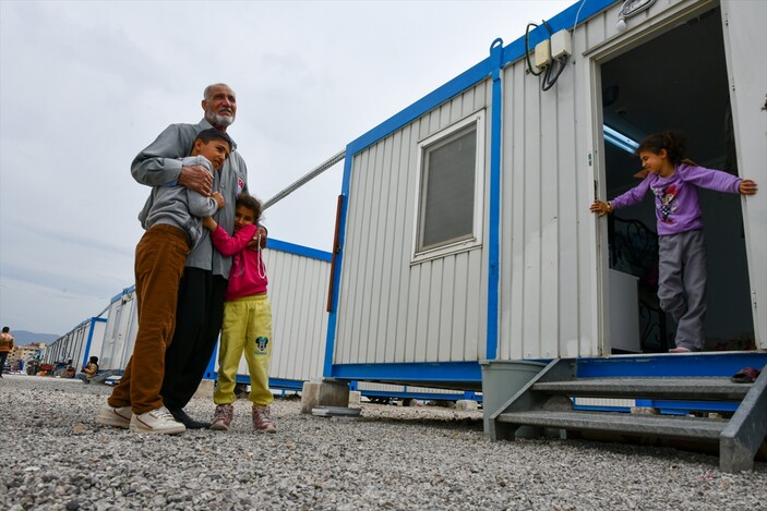 Gaziantepli 78 yaşındaki adamın hayat hikayesi: Korona, patlama ve depremde hayatta kaldı
