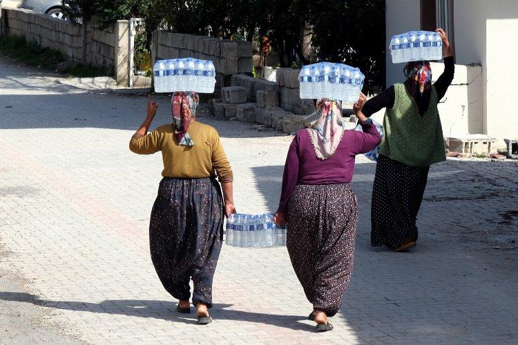 Hatay&#039;da bir günde 95 bin litre su ulaştırıldı