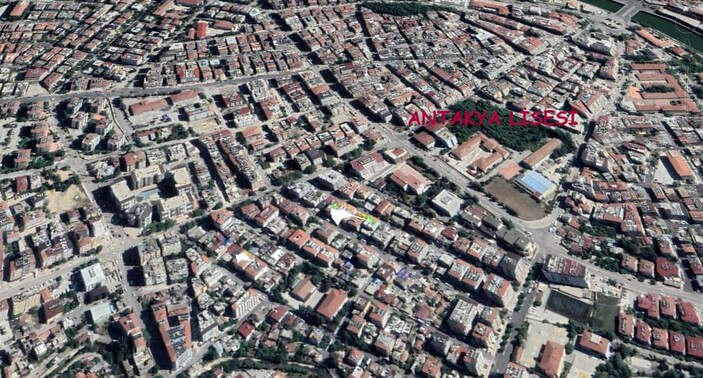 Hatay'da depremin şiddeti bir kez daha ortaya çıktı: Öncesi ve sonrası yıkımın boyutu