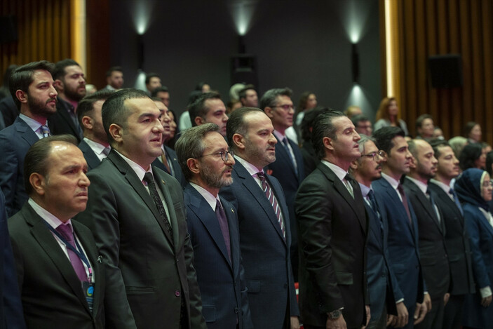 İletişim Başkanı Fahrettin Altun: Dezenformasyonla mücadeleyi milli vazife olarak görüyoruz