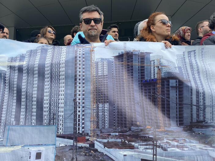İstanbul’da ‘evlerimiz teslim edilmedi’ eylemi