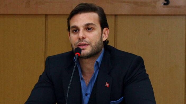 İyi Partili Mehmet Aslan Bursaspor-Amedspor maçında açılan posterleri savundu